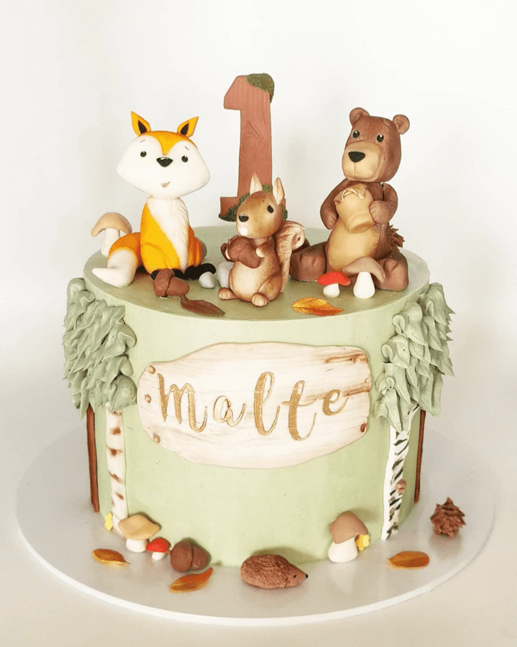 Bear Birthday Cake Ideas Images (Pictures)