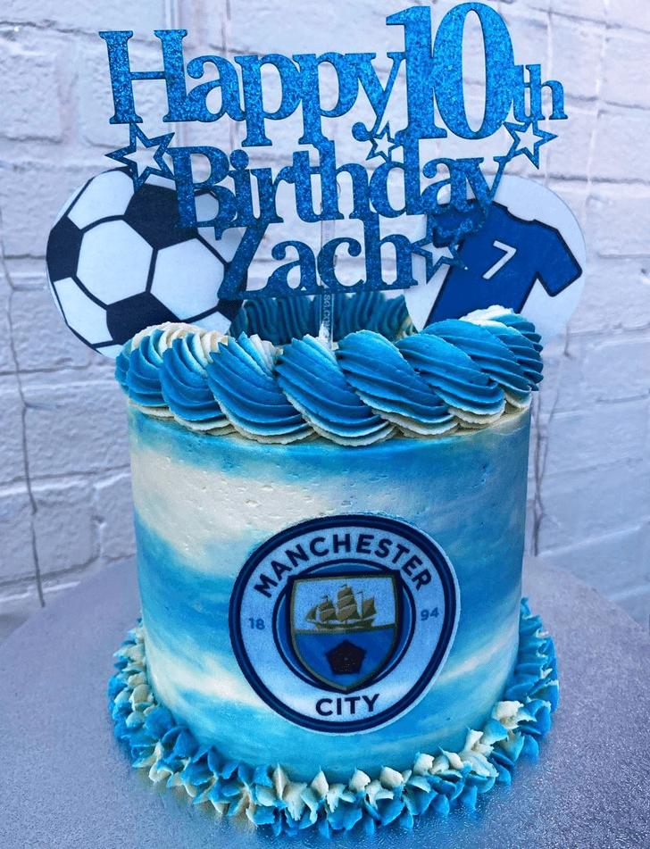 Admirable Manchester City Cake Design